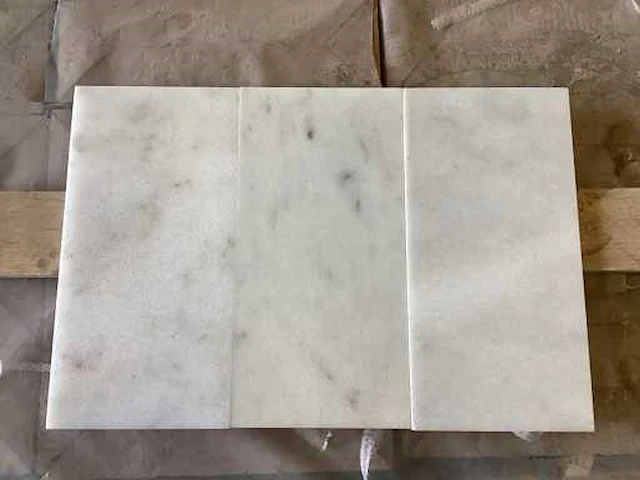 Natuursteen marmer wit gepolijst 15,2x30 cm tegel 30 m² - afbeelding 12 van  15