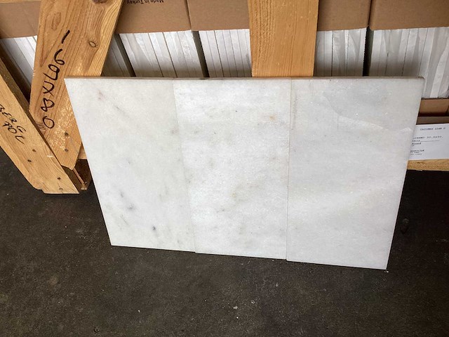 Natuursteen marmer wit gepolijst 15,2x30 cm tegel 33 m² - afbeelding 10 van  16