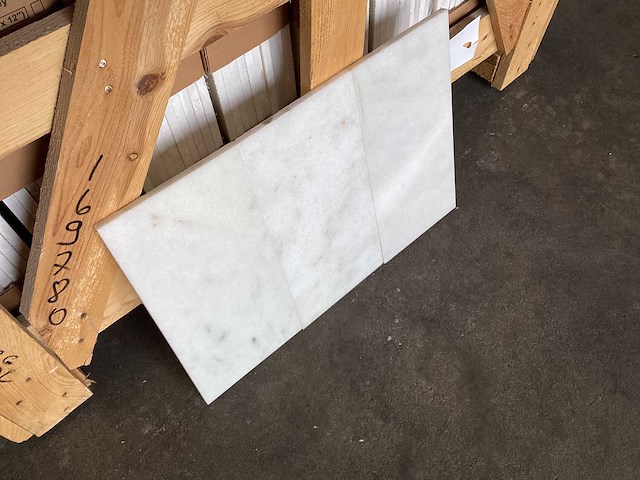 Natuursteen marmer wit gepolijst 15,2x30 cm tegel 33 m² - afbeelding 6 van  6