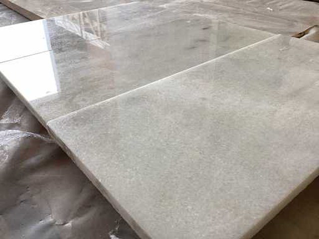 Natuursteen marmer wit gepolijst 15,2x30 cm tegel 33 m² - afbeelding 7 van  16