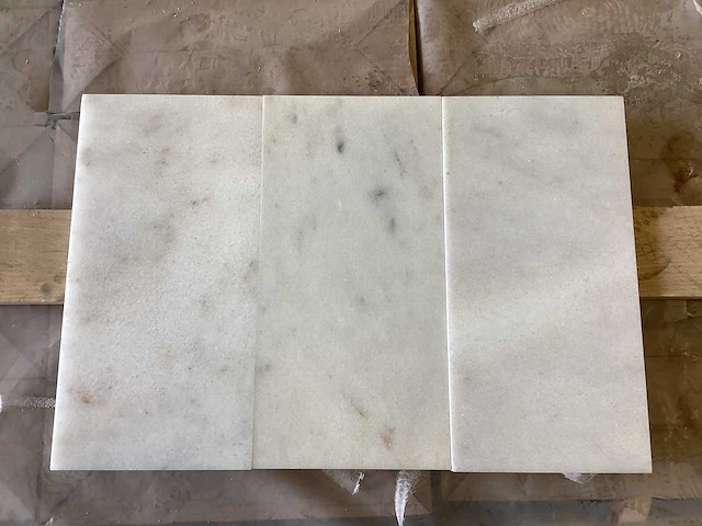 Natuursteen marmer wit gepolijst 15,2x30 cm tegel 33 m² - afbeelding 16 van  16