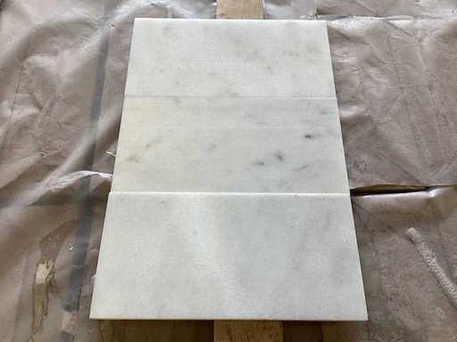 Natuursteen marmer wit gepolijst 15,2x30 cm tegel 33 m² - afbeelding 5 van  16
