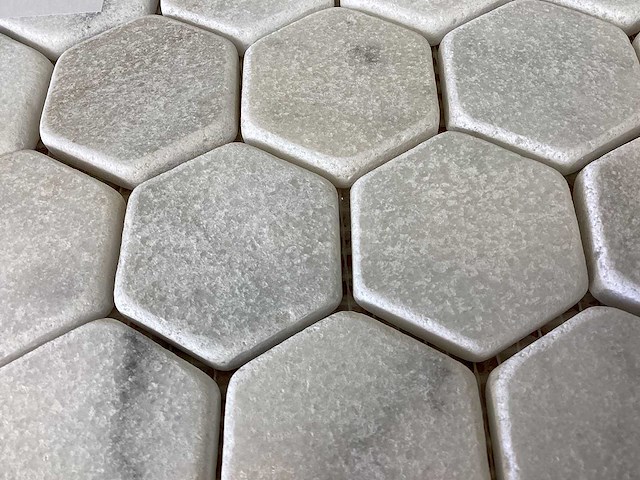 Natuursteen marmer wit hexagon mozaïektegel 28x33,5 cm 50 stuks - afbeelding 4 van  7
