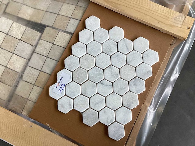 Natuursteen marmer wit hexagon mozaïektegel 28x33,5 cm 50 stuks - afbeelding 3 van  7