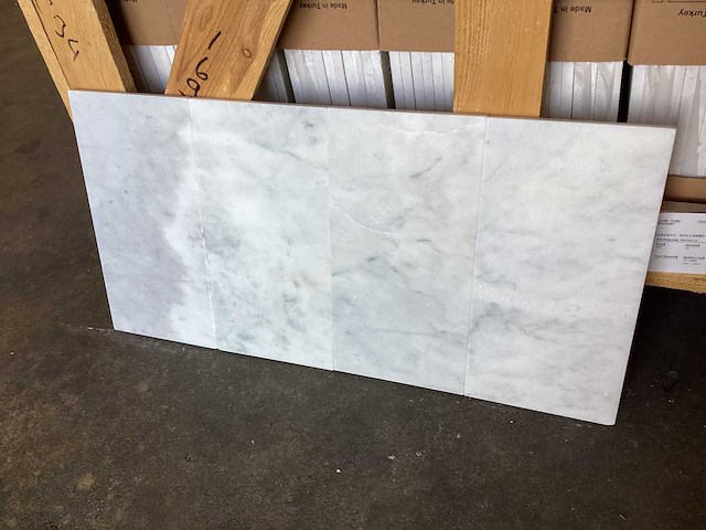 Natuursteen marmer wit honed 15,2x30,5 cm tegel 33,38 m² - afbeelding 7 van  12