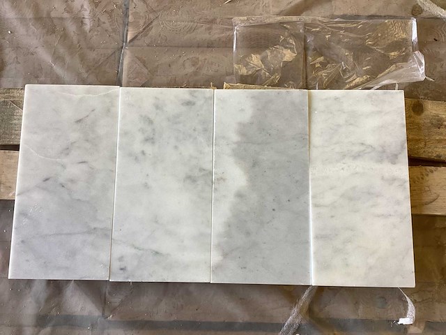 Natuursteen marmer wit honed 15,2x30,5 cm tegel 33,38 m² - afbeelding 10 van  12