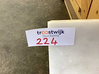 Natuursteen marmer wit honed 20x20x1,2 cm tegel 25 m² - afbeelding 1 van  1