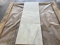 Natuursteen marmer wit honed 30,5x30,5 cm tegel 44 m² - afbeelding 3 van  5