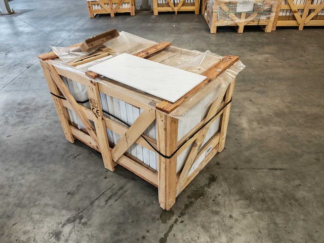 Natuursteen marmer wit honed 30,5x61 cm tegel 63,26 m² - afbeelding 5 van  5