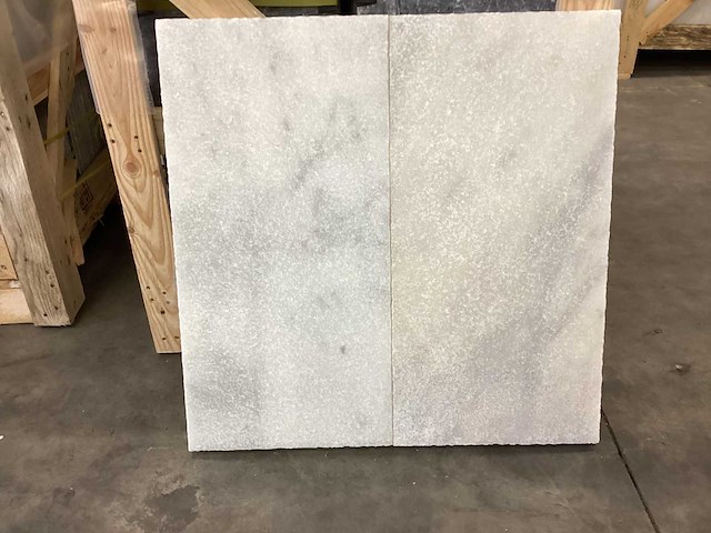 Natuursteen marmer wit mat 30x60x3 cm tegel 35,64 m² - afbeelding 2 van  15