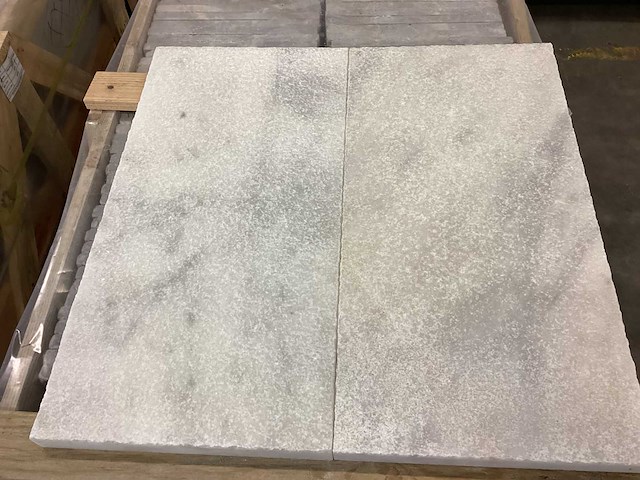 Natuursteen marmer wit mat 30x60x3 cm tegel 35,64 m² - afbeelding 3 van  3