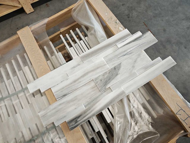 Natuursteen marmer wit wandtegel 15x61x1,2/2 cm 18,3 m² - afbeelding 6 van  6