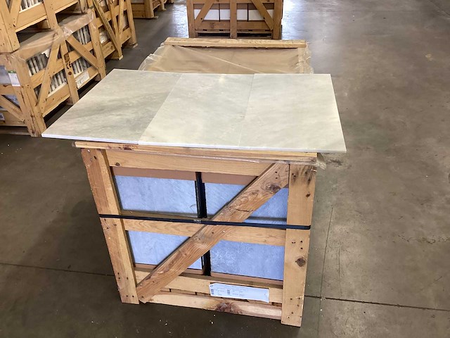 Natuursteen marmer wit/blauw gezoet 30,5x61 cm tegel 62 m² - afbeelding 1 van  2