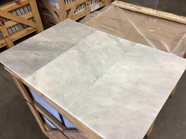 Natuursteen marmer wit/blauw gezoet 30,5x61 cm tegel 62 m² - afbeelding 13 van  13