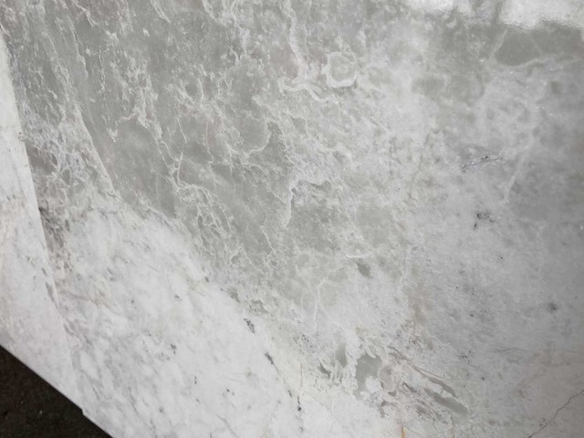 Natuursteen marmer wit/grijs gepolijst 30,5x30,5 cm tegel 44 m² - afbeelding 9 van  11