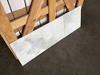 Natuursteen marmer wit/grijs gepolijst 30,5x30,5 cm tegel 44 m² - afbeelding 8 van  11