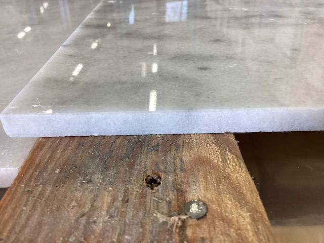 Natuursteen marmer wit/grijs gepolijst 30,5x61 cm tegel 60 m² - afbeelding 6 van  16