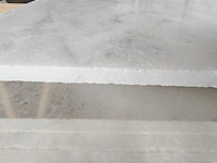 Natuursteen marmer wit/grijs getrommeld 40,6x40,6 cm tegel 17,96 m² - afbeelding 1 van  1