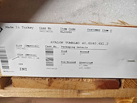 Natuursteen marmer wit/grijs getrommeld 40,6x40,6 cm tegel 17,96 m² - afbeelding 8 van  8