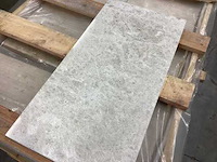 Natuursteen marmer zilver gepolijst vloertegel 30,5x61 cm 26 m² - afbeelding 2 van  14