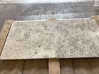 Natuursteen marmer zilver getrommeld 40,6x40,6 cm tegel 27,7 m² - afbeelding 4 van  14