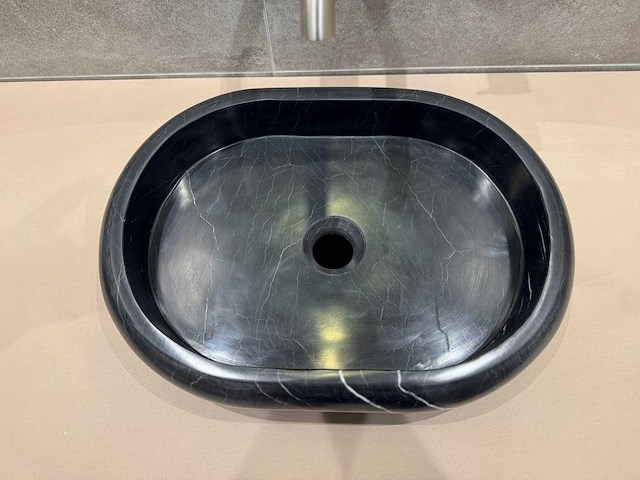 Natuursteen marmer zwart ovaal waskom 47x34x10 cm - afbeelding 10 van  17