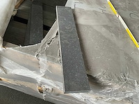 Natuursteen plinten (206x) ca 82 lm - afbeelding 1 van  4