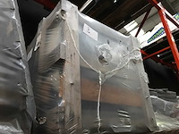 Natuursteen tegels / plinten 67 lm 9,38 m2 - afbeelding 2 van  4