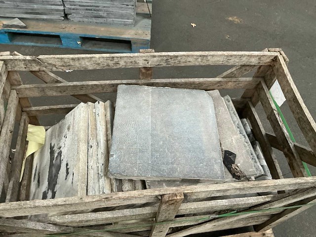 Natuursteen terrastegel (20x) ca 3,2 m2 - afbeelding 1 van  4
