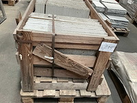 Natuursteen terrastegel (32x) ca 7,68 m2 - afbeelding 2 van  4