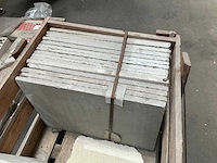 Natuursteen terrastegel (32x) ca 7,68 m2 - afbeelding 4 van  4