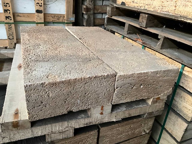 Natuursteen trapblokken (58x) - afbeelding 2 van  6