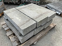 Natuursteen traptredes - afbeelding 1 van  3