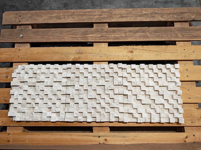 Natuursteen travertin beige mozaiek 30x30x3 cm 16,2 m² - afbeelding 1 van  6