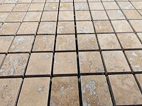 Natuursteen travertin dark noce mozaïektegel 30,5x30,5 cm 5,49 m² - afbeelding 3 van  6