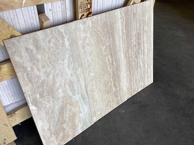 Natuursteen travertin ivory vloertegel 30,5x61 cm 18,98 m² - afbeelding 8 van  13