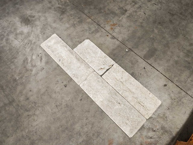 Natuursteen travertin mix wandtegel 20x vrije banen 29,16 m² - afbeelding 3 van  6