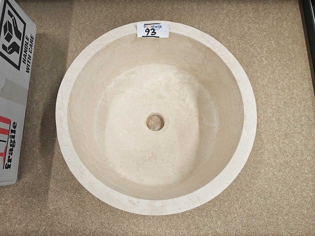 Natuursteen travertin waskom 40,6x15 cm - afbeelding 3 van  6