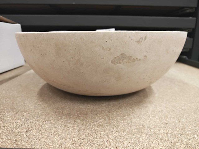Natuursteen travertin waskom 40,6x15 cm - afbeelding 3 van  4
