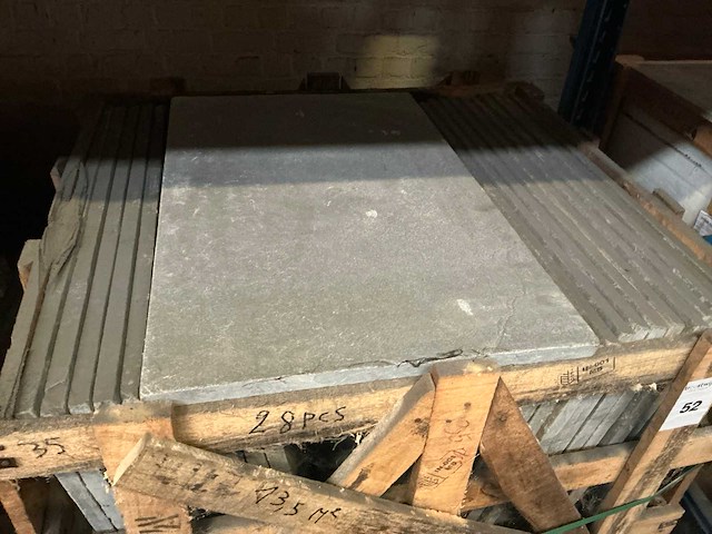 Natuursteen tuintegel (28x) - afbeelding 1 van  2