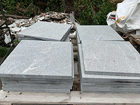 Natuursteen tuintegel - afbeelding 2 van  4