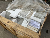 Natuursteen tuintegels ca. 11m2 - afbeelding 2 van  4