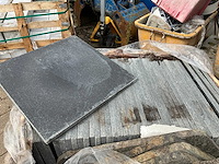 Natuursteen tuintegels ca. 14m2 - afbeelding 2 van  4