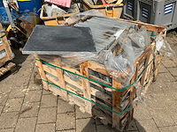 Natuursteen tuintegels ca. 14m2 - afbeelding 4 van  4