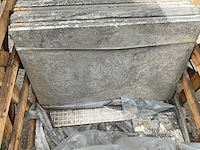 Natuursteen tuintegels ca. 44m2 - afbeelding 6 van  8