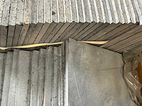 Natuursteen vloertegels ca 12 m2 - afbeelding 3 van  3