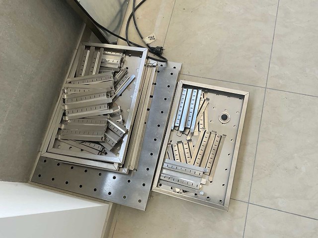Natuurstenen werktafel met bain marie (4x) - afbeelding 6 van  7