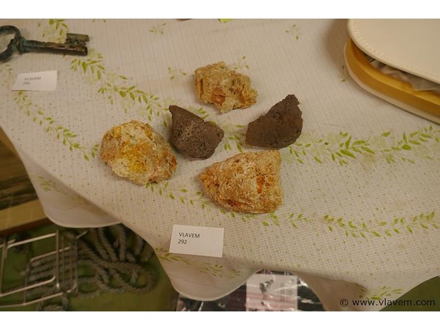 Natuurstenen - afbeelding 1 van  1