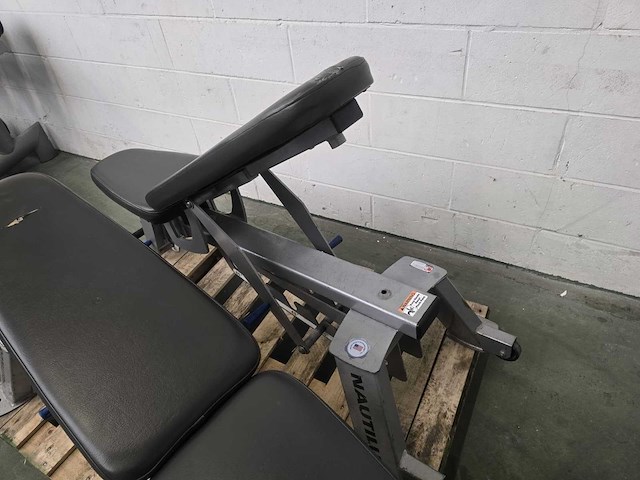 Nautilus adjustable bench trainingsbank - afbeelding 6 van  6