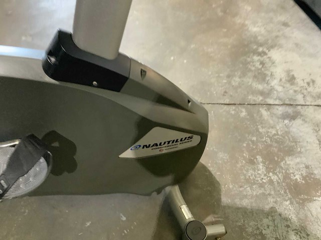 Nautilus commercial uprightbike home trainer - afbeelding 5 van  5